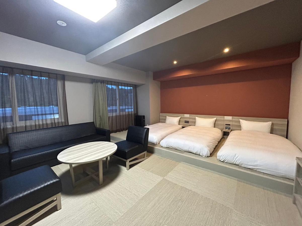 Hotel Route Inn Grand Титибу Экстерьер фото